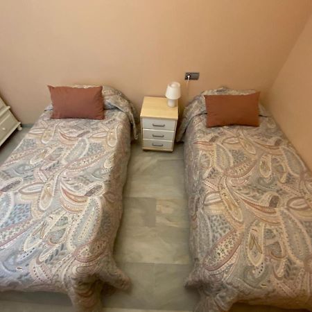 Апартаменти Apartamento Cristobal Colon Кадіс Екстер'єр фото